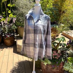 Columbia Cotton gray/white plaid button up shirt